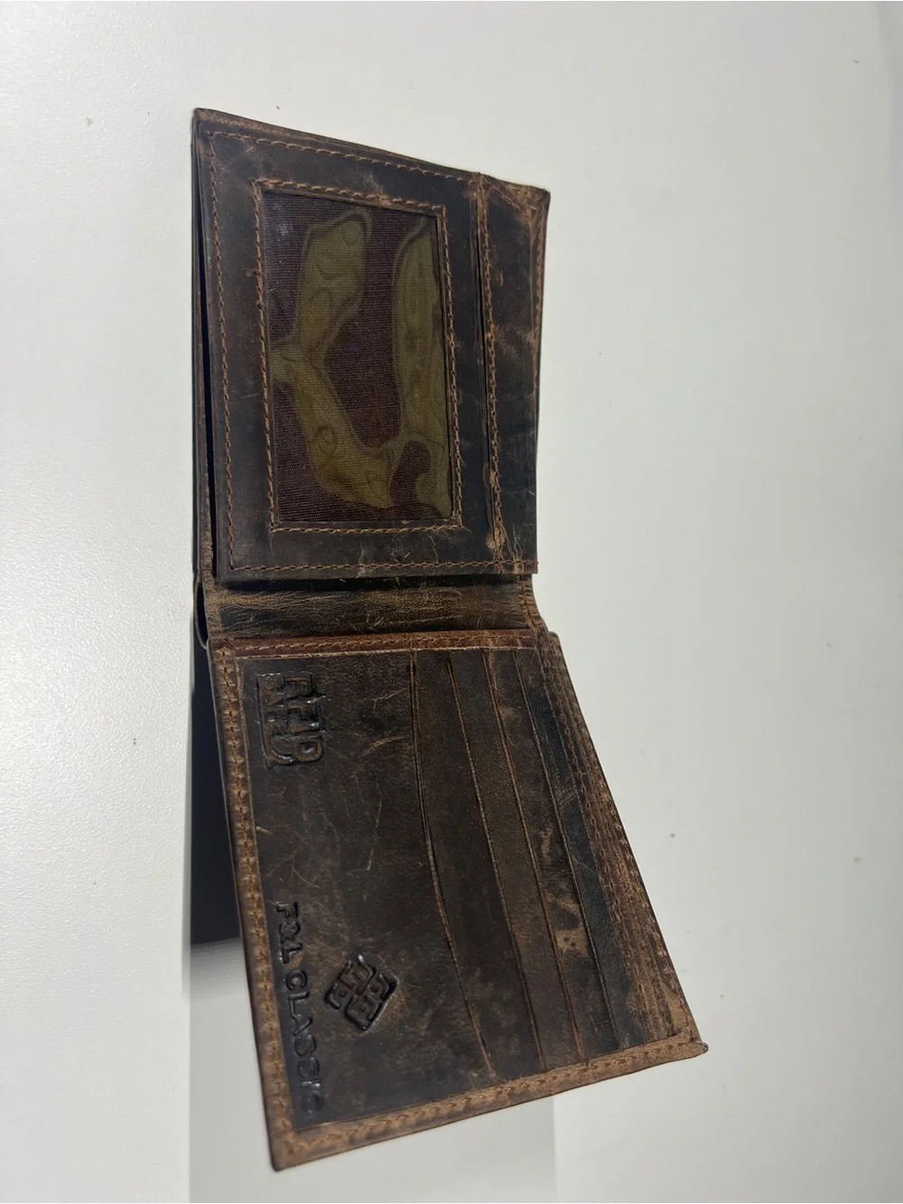 Classic Brown Leather Bi-Fold Wallet